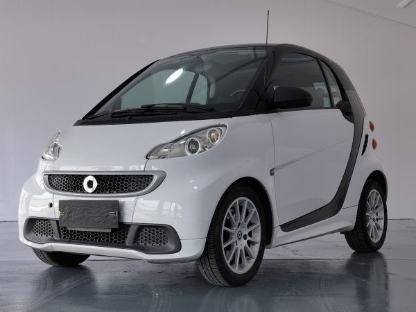 smart fortwo  2014款 1.0 MHD 硬顶新年特别版