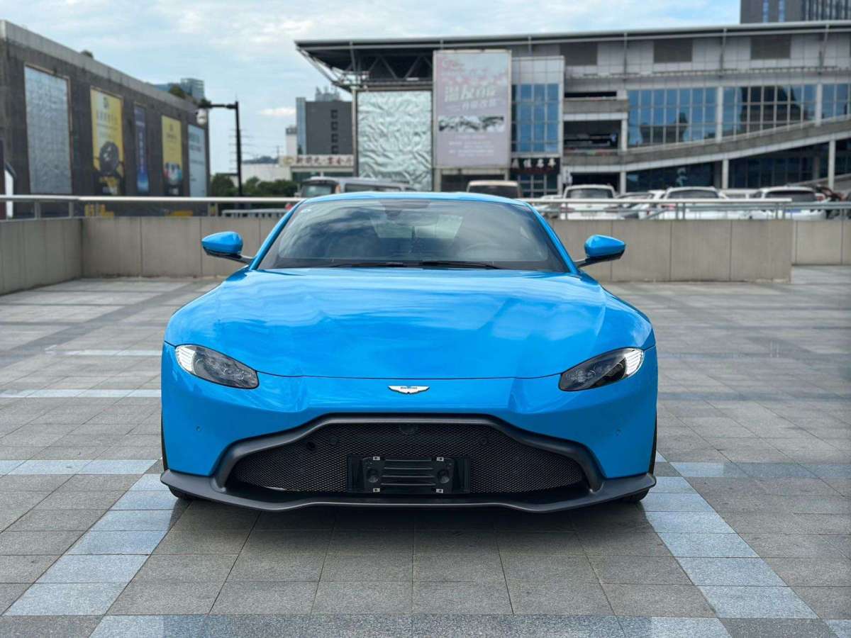 阿斯顿·马丁 V8 Vantage  2022款 4.0T V8 Coupe图片