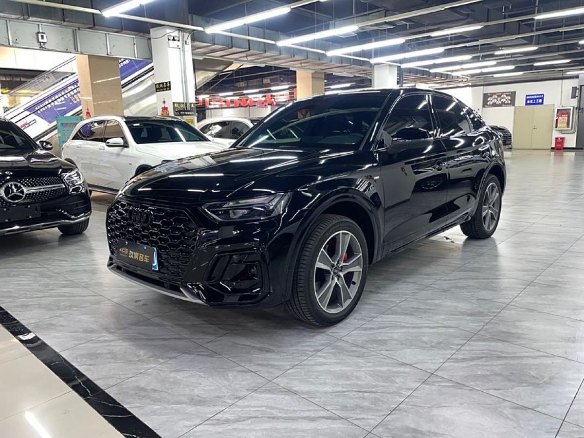 2023年6月奧迪 奧迪Q5L Sportback  2022款 改款 40 TFSI 豪華型