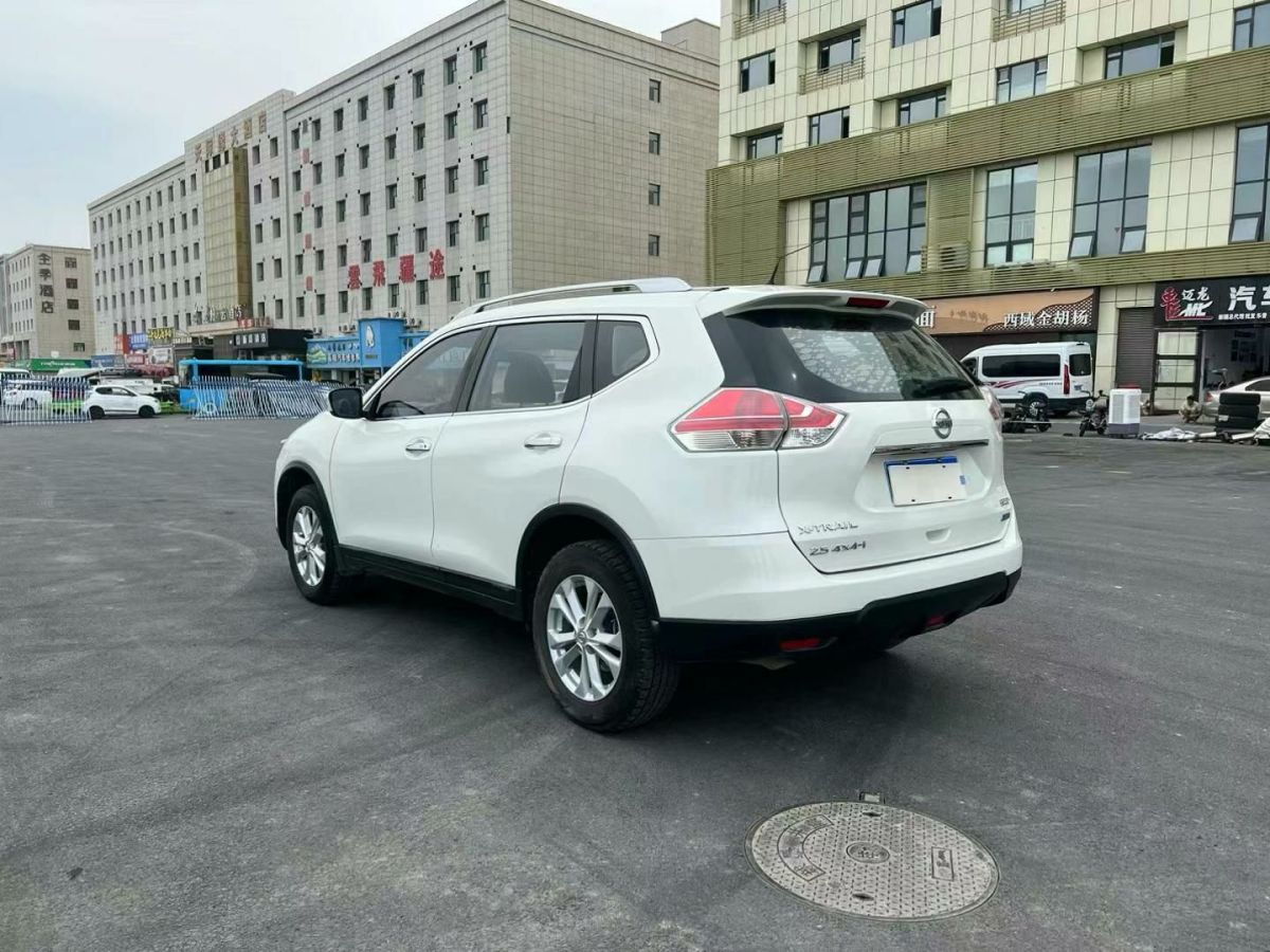 日產(chǎn) 奇駿  2017款 2.0L CVT七座舒適版 2WD圖片
