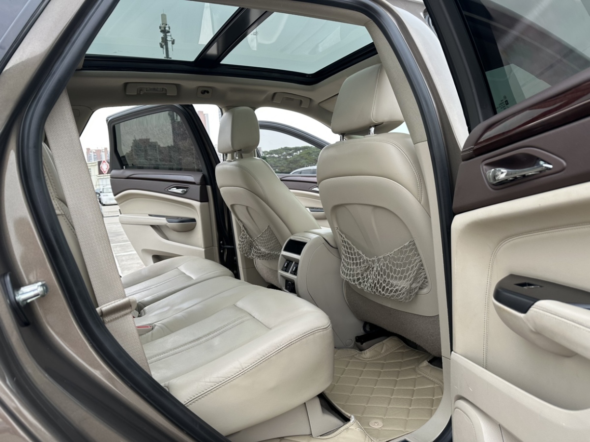 凱迪拉克 SRX  2015款 3.0L 精英型圖片