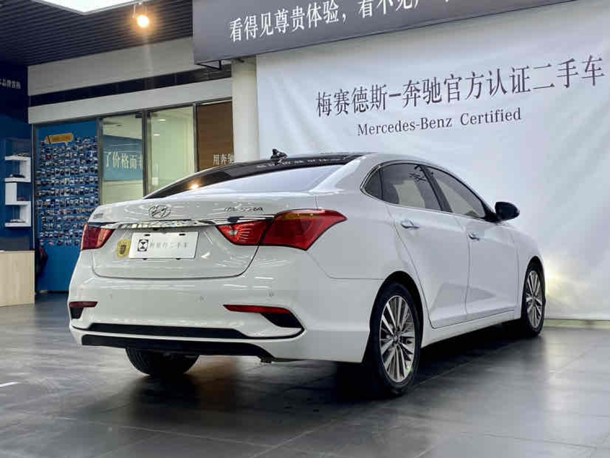 2018年12月現(xiàn)代 名圖  2017款 1.8L 自動智能型GLS 國VI