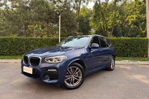 寶馬X3 寶馬  xDrive30i 領(lǐng)先型 M運(yùn)動套裝