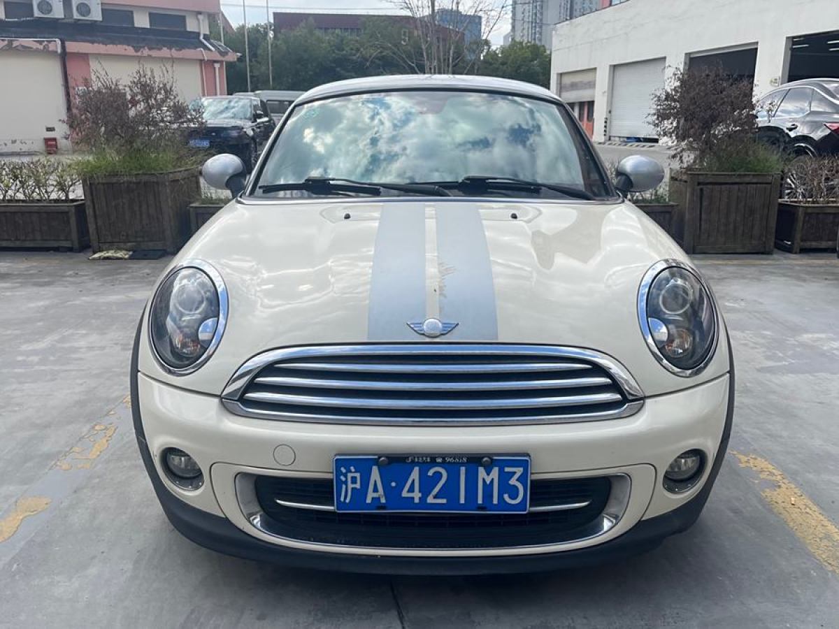 2013年7月MINI COUPE  2012款 1.6L COOPER