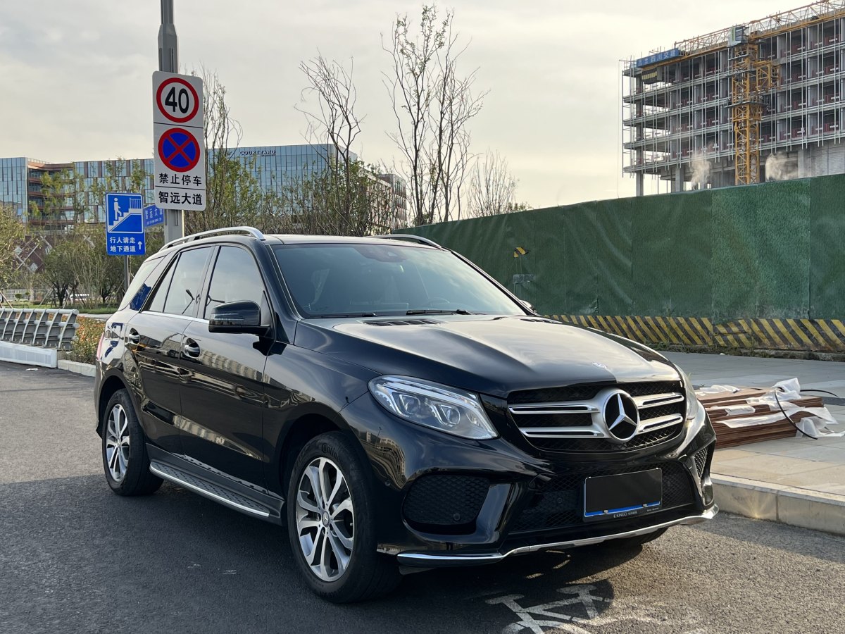 奔馳 奔馳GLE  2017款 GLE 320 4MATIC 動感型圖片