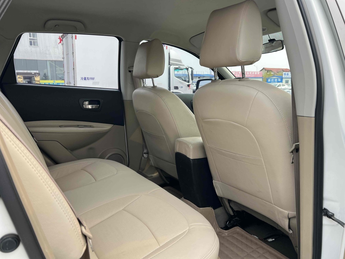日產(chǎn) 逍客  2012款 1.6XE 風(fēng) 5MT 2WD圖片