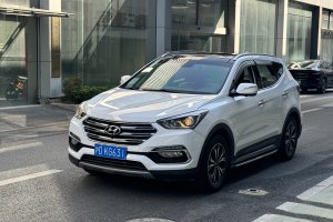 胜达 现代 2.0T 自动两驱智能型 7座