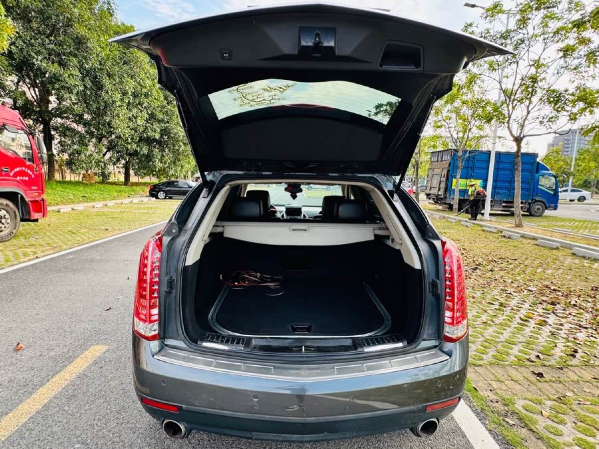 凱迪拉克 SRX  2011款 3.0L 旗艦型圖片