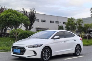 領(lǐng)動(dòng) 現(xiàn)代 1.5L CVT智炫?精英型