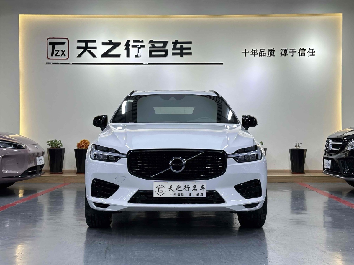 沃爾沃 XC60  2021款 T5 四驅(qū)智遠(yuǎn)運動版圖片