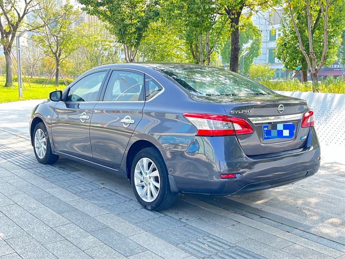 日產(chǎn) 軒逸  2012款 1.6XE CVT舒適版圖片