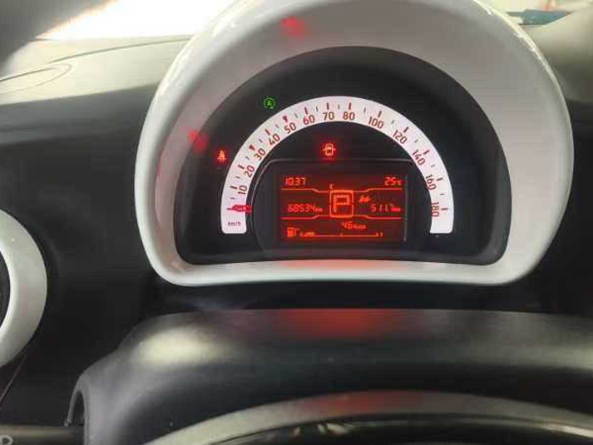 smart fortwo  2015款 1.0L 52千瓦硬頂激情版圖片