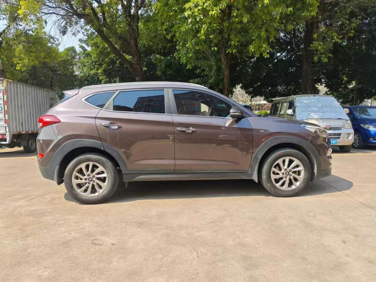 現(xiàn)代 名圖  2016款 2.0L 自動至尊型LUX圖片