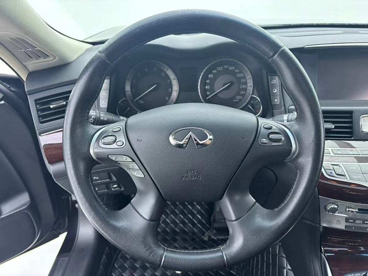 英菲尼迪 Q70  2013款 Q70L 2.5L 舒適版圖片