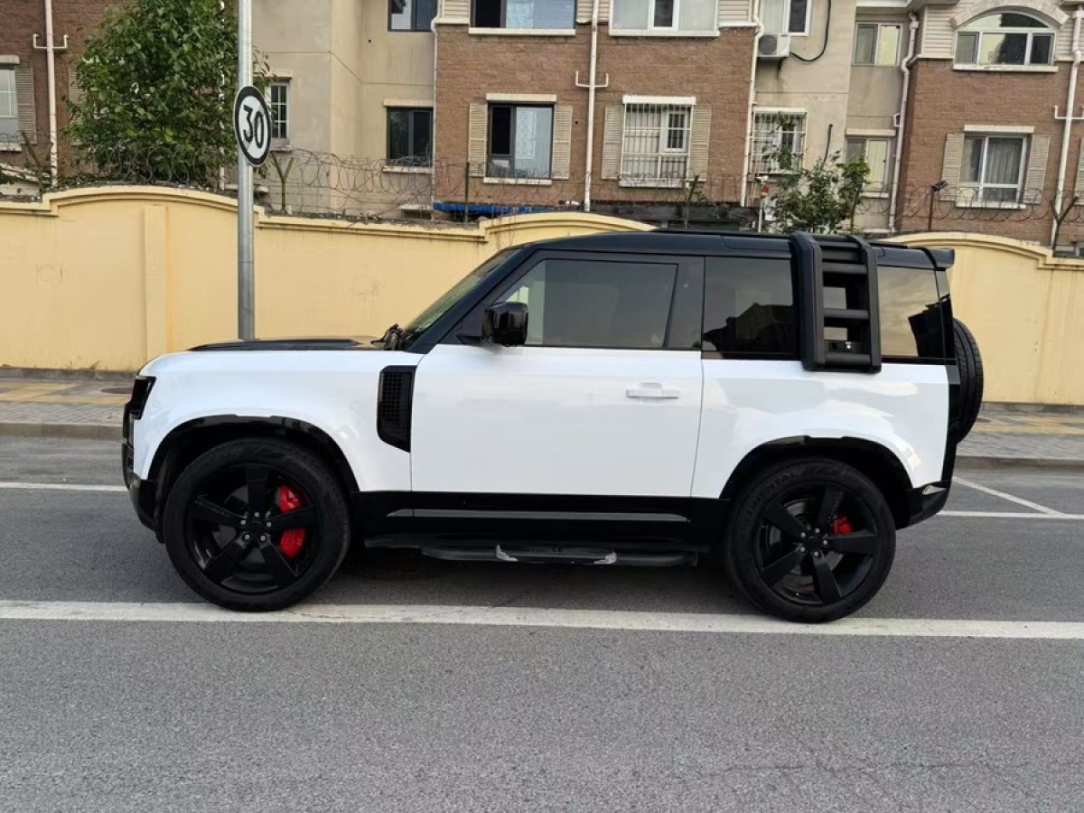 路虎 衛(wèi)士  2022款 90 3.0T P400 XS圖片