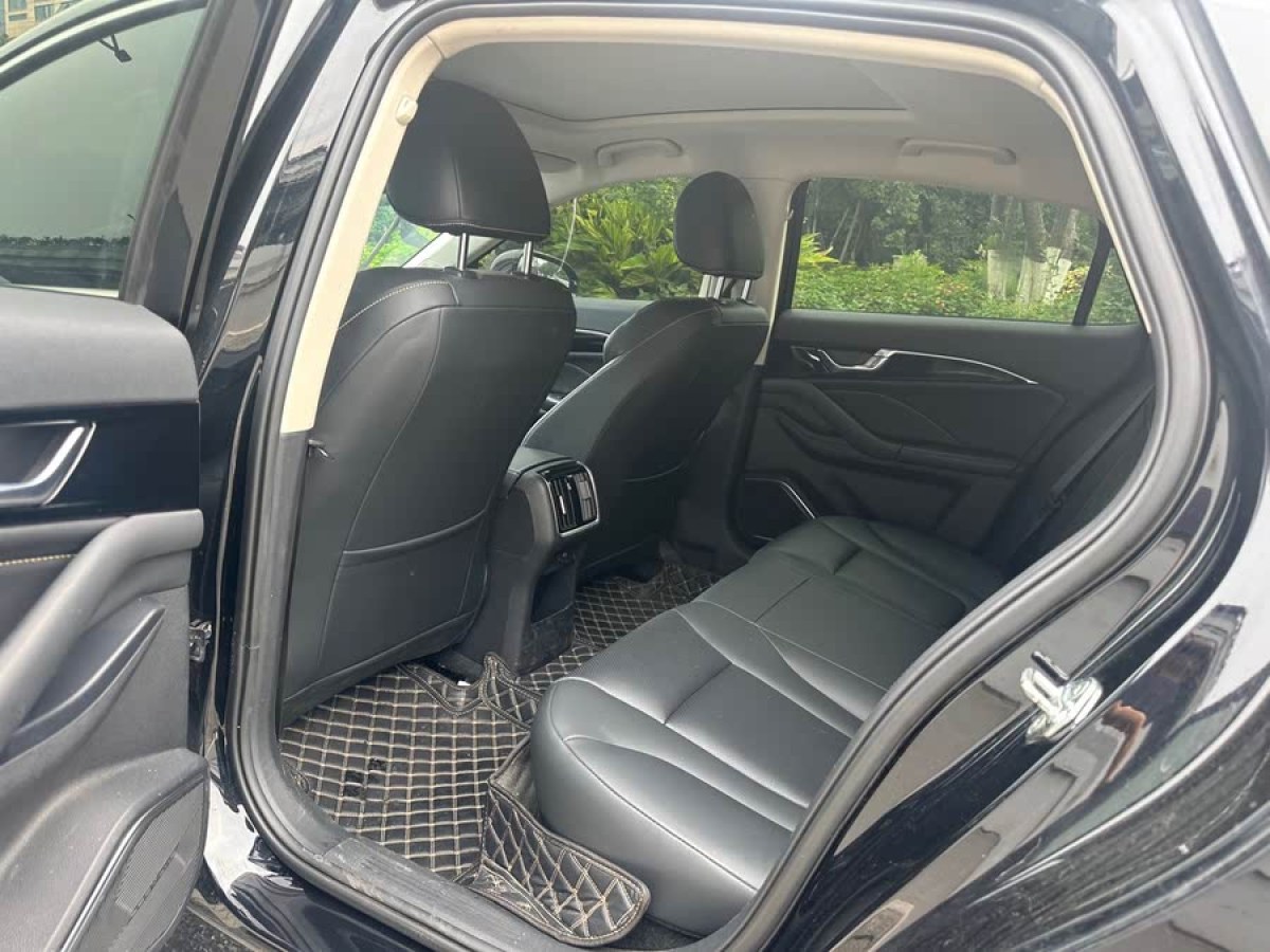 奔騰 B70  2023款 1.5T 自動暢享型圖片