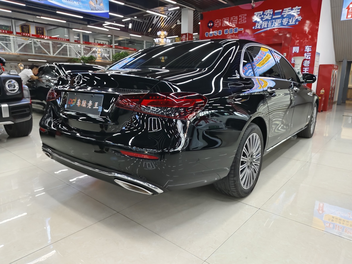 奔馳 奔馳E級(jí)  2023款 改款 E 300 L 豪華型圖片