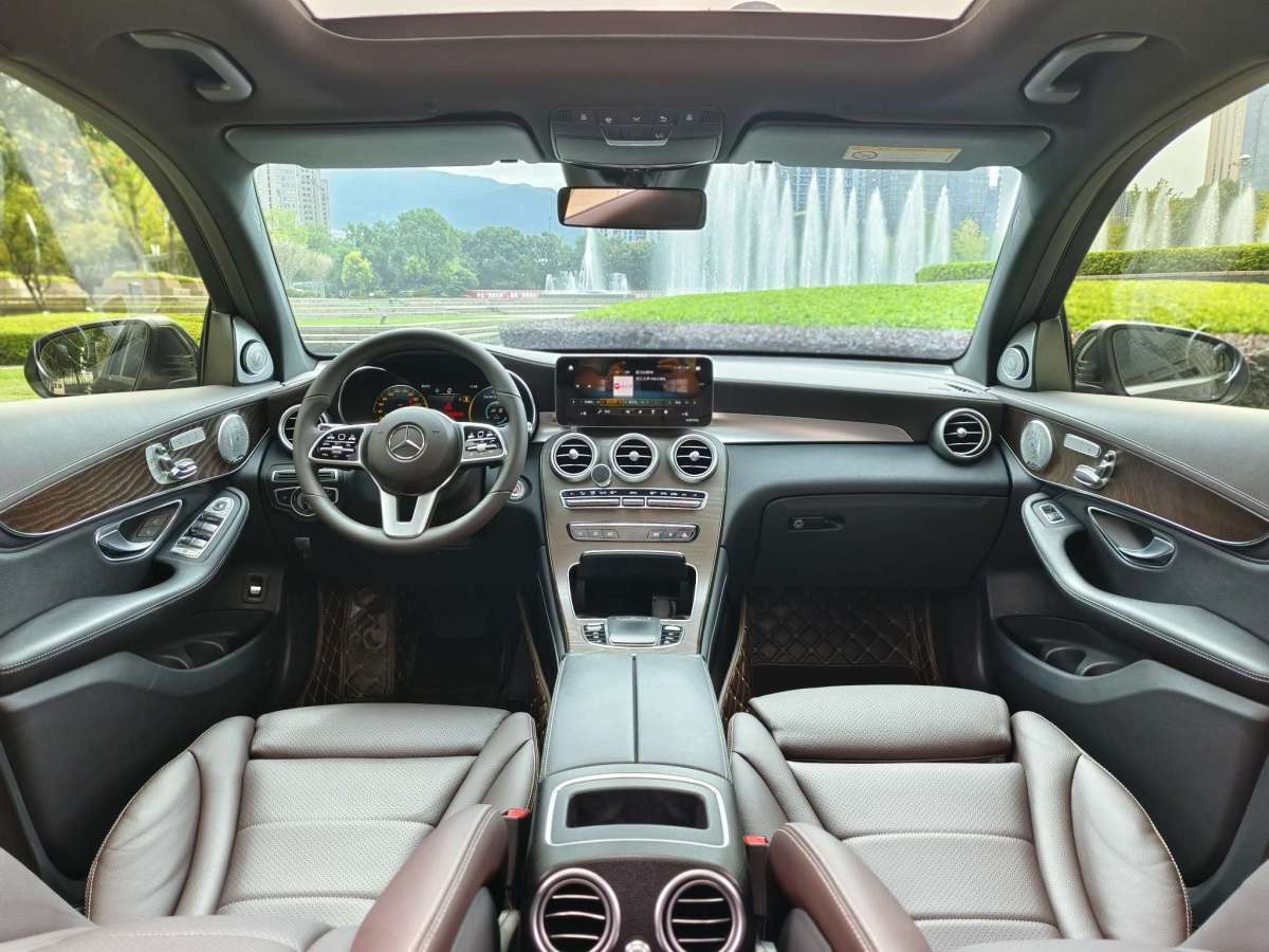 2020年6月奔馳 奔馳GLC  2020款 GLC 300 L 4MATIC 動(dòng)感型