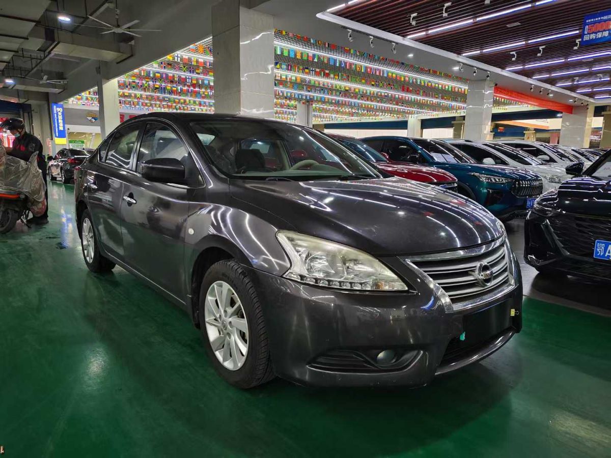 日產(chǎn) 軒逸 圖片