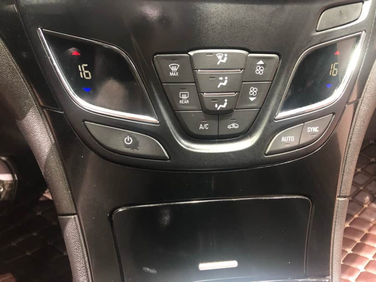 別克 君威  2015款 1.6T 領(lǐng)先技術(shù)型圖片