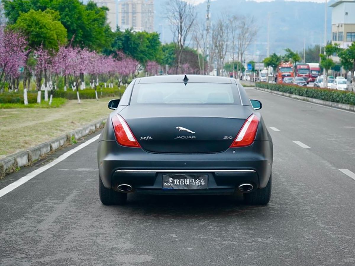 捷豹 XJ  2018款 XJL 3.0 SC 兩驅(qū)典雅商務(wù)版圖片