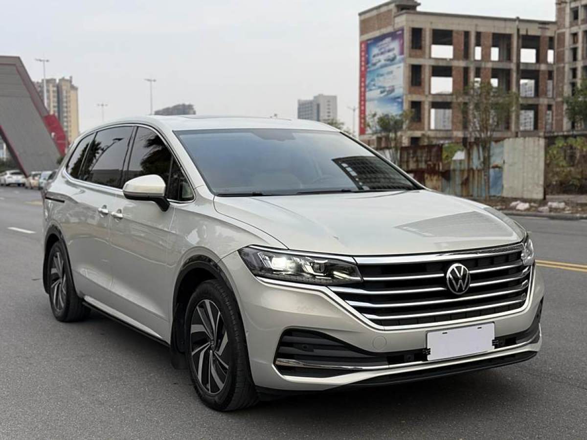 大眾 威然  2023款 改款 330TSI 豪華版圖片