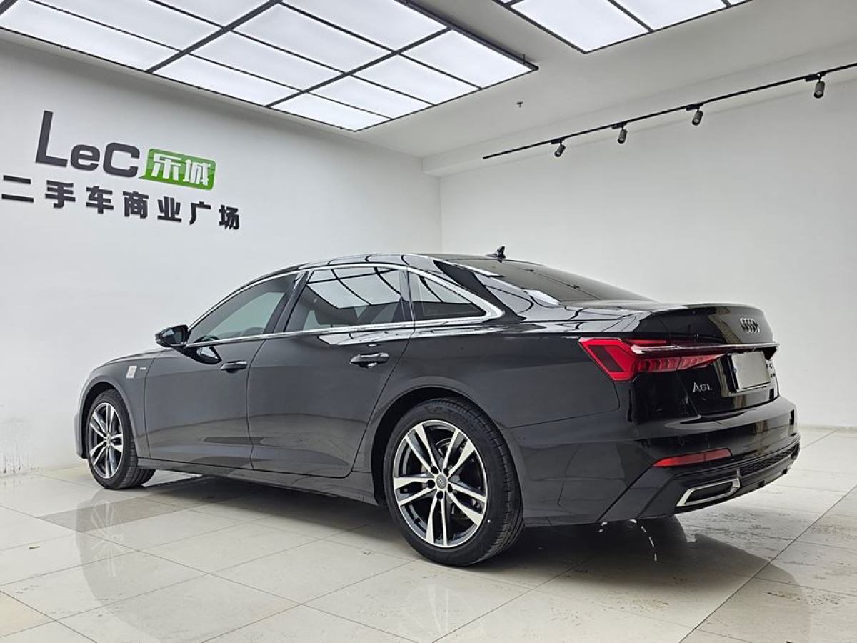 奧迪 奧迪A6L  2020款 40 TFSI 豪華動感型圖片