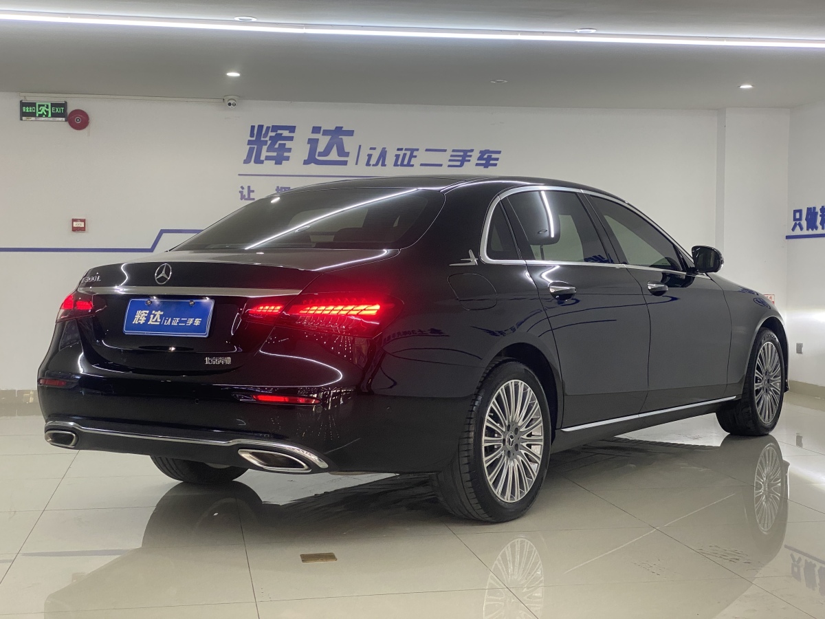 奔馳 奔馳E級(jí)  2023款 改款 E 300 L 豪華型圖片