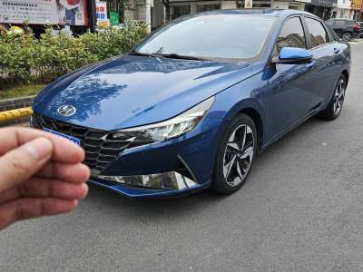 2021年12月 現(xiàn)代 伊蘭特 1.5L CVT LUX尊貴版圖片