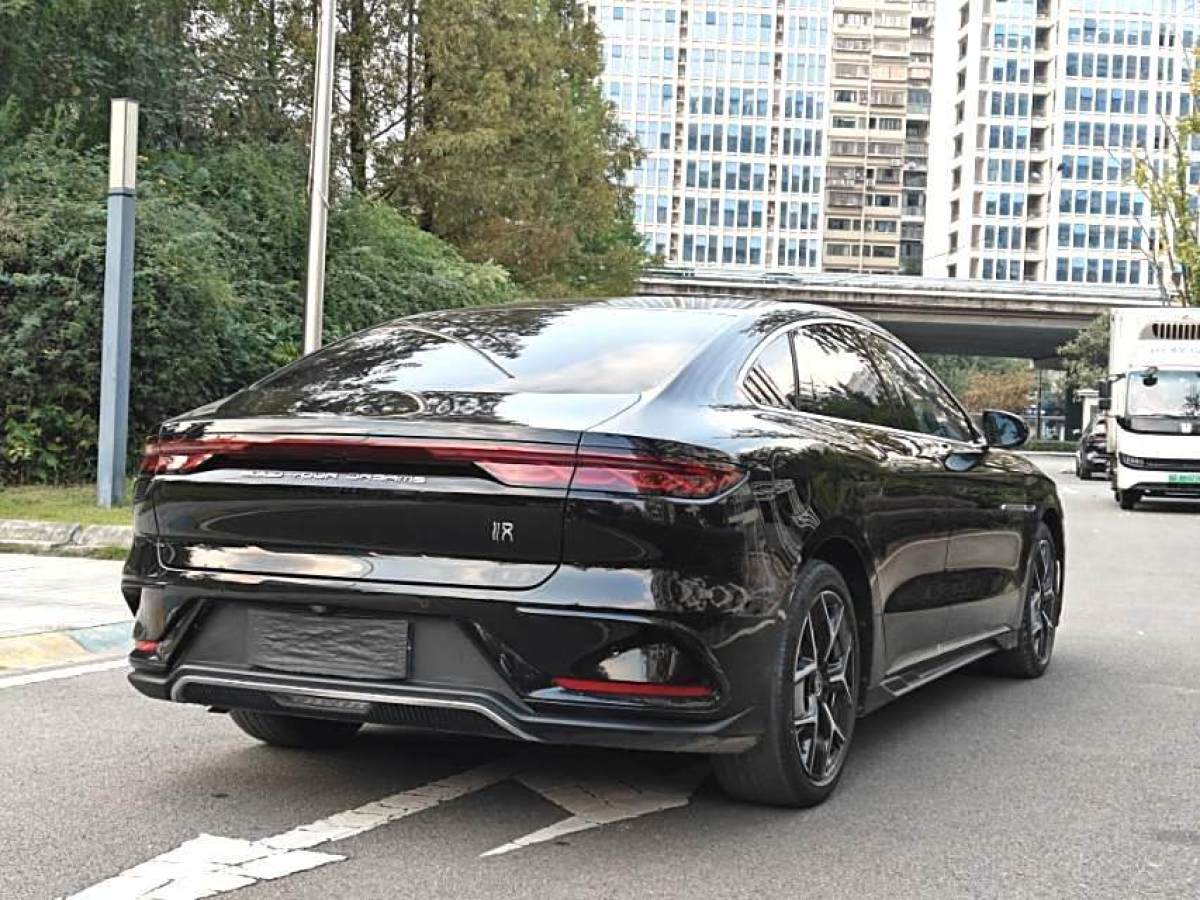 比亞迪 漢  2022款 DM-i 121KM 領(lǐng)航型圖片