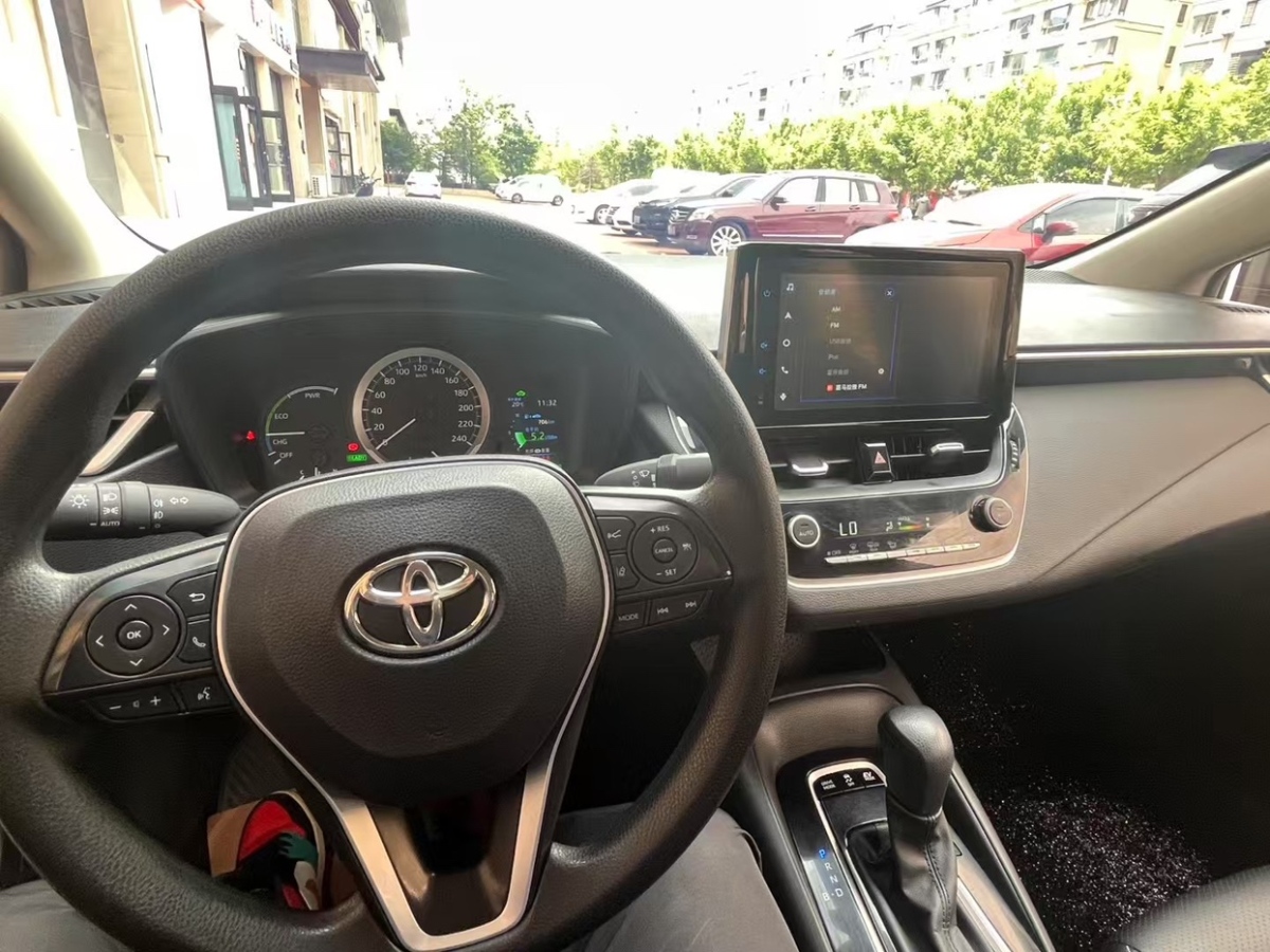 豐田 卡羅拉  2023款 1.8L 智能電混雙擎 精英版圖片