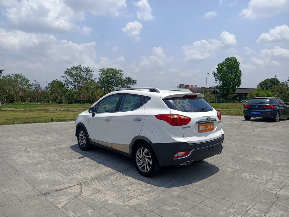 江淮 瑞風S3  2016款 1.5L 手動豪華型圖片