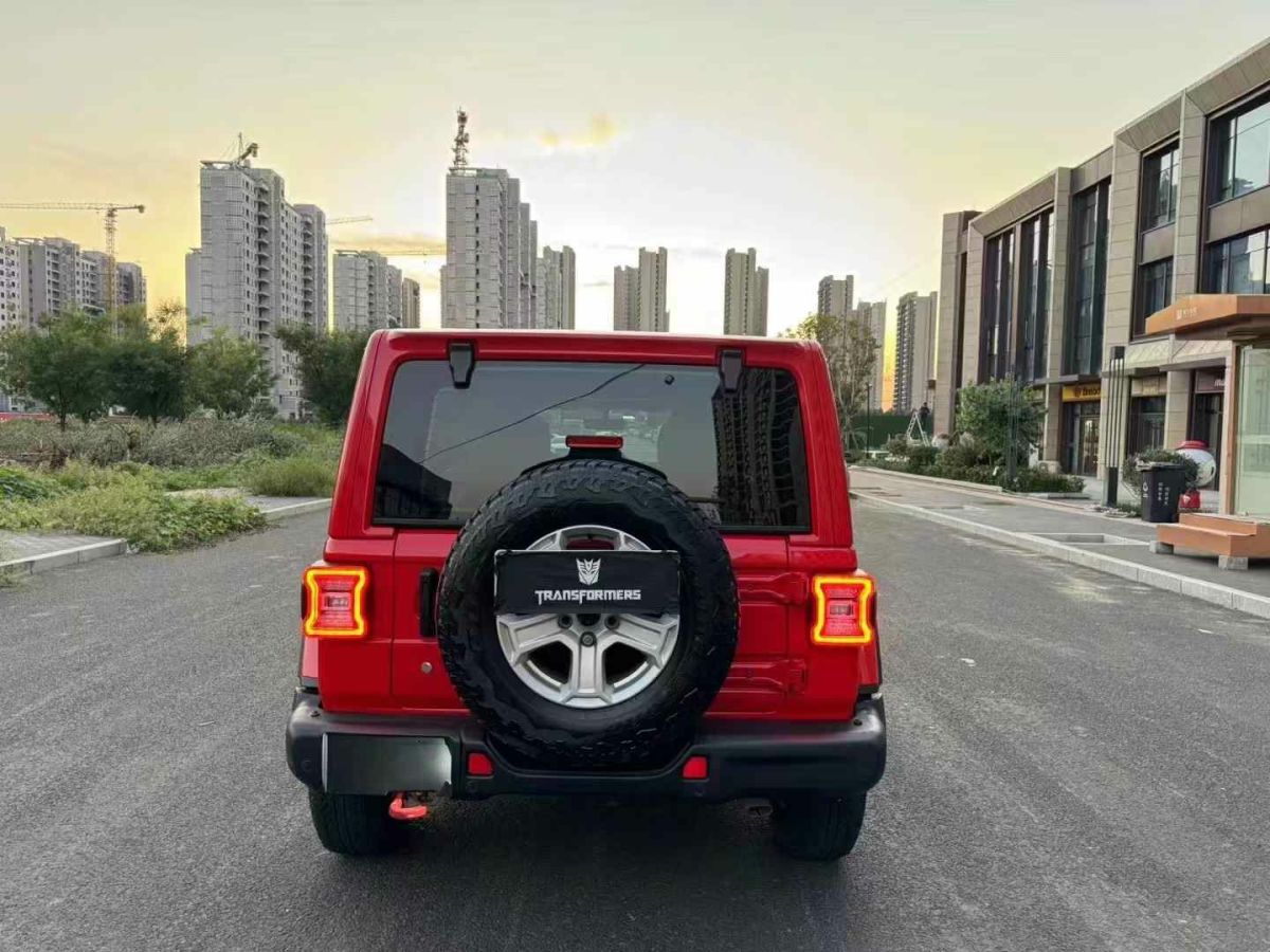 Jeep 牧马人  2019款  2.0T Rubicon 四门版图片