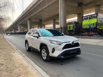 2024年3月 豐田 RAV4榮放 2.0L CVT兩驅(qū)都市版圖片