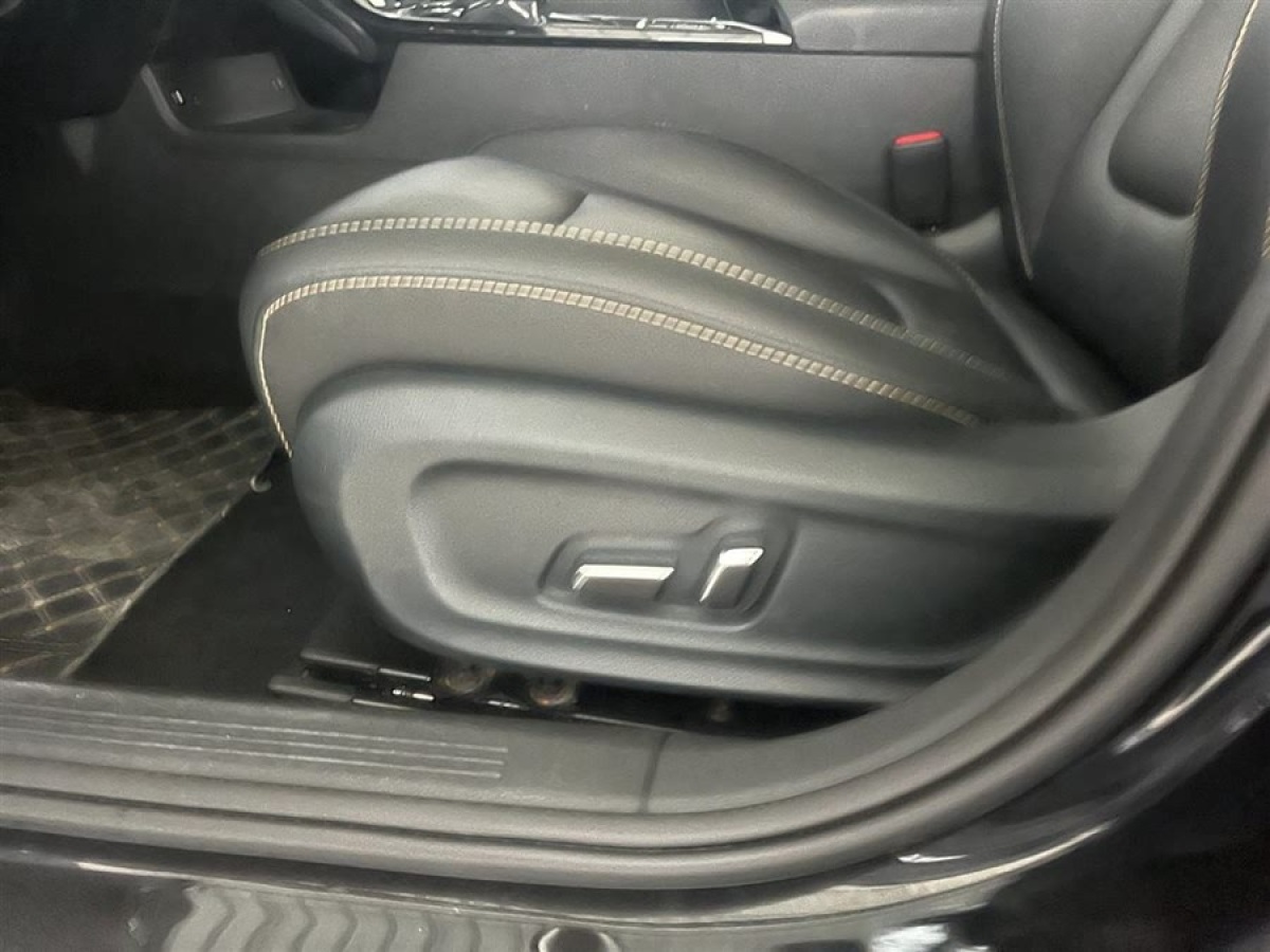 奔騰 B70  2023款 1.5T 自動(dòng)暢享型圖片