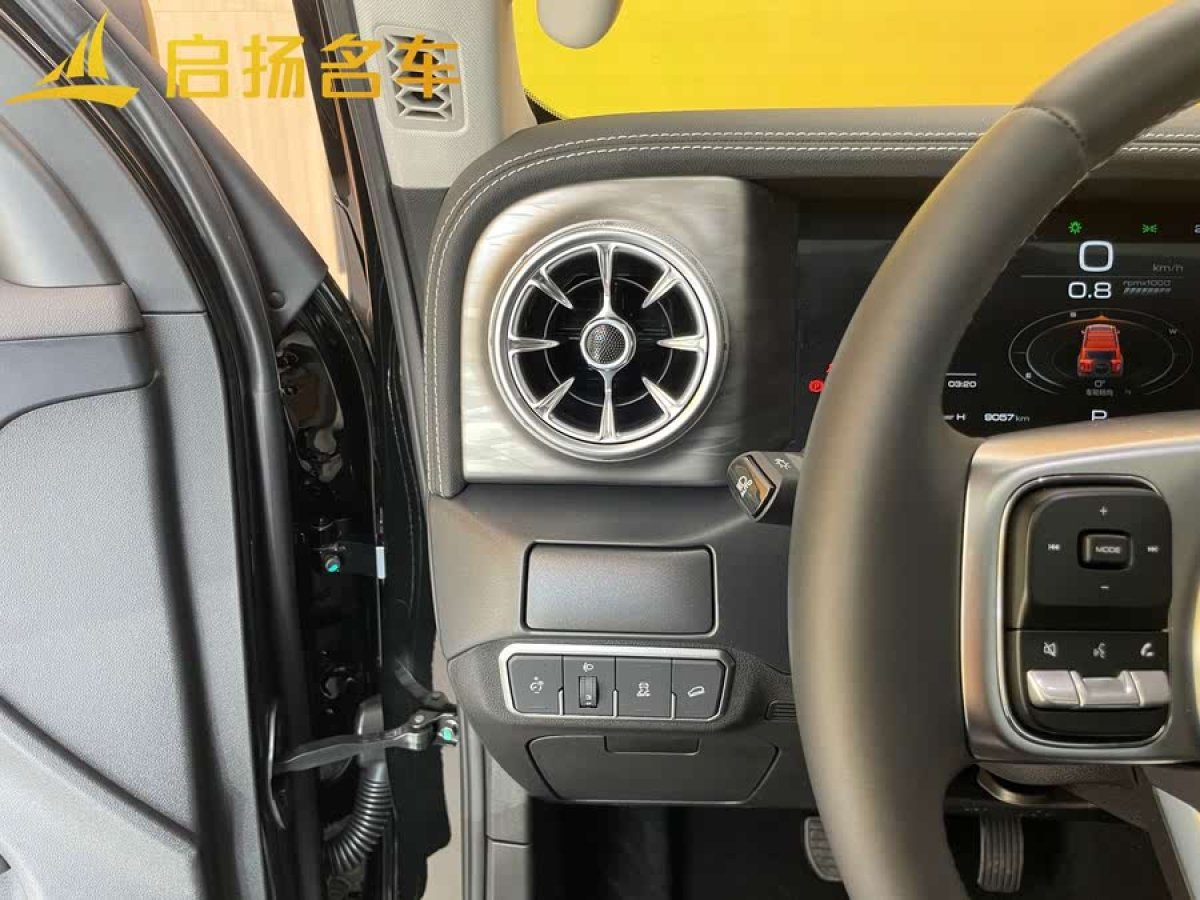坦克 坦克300  2024款 2.0T 征服者圖片