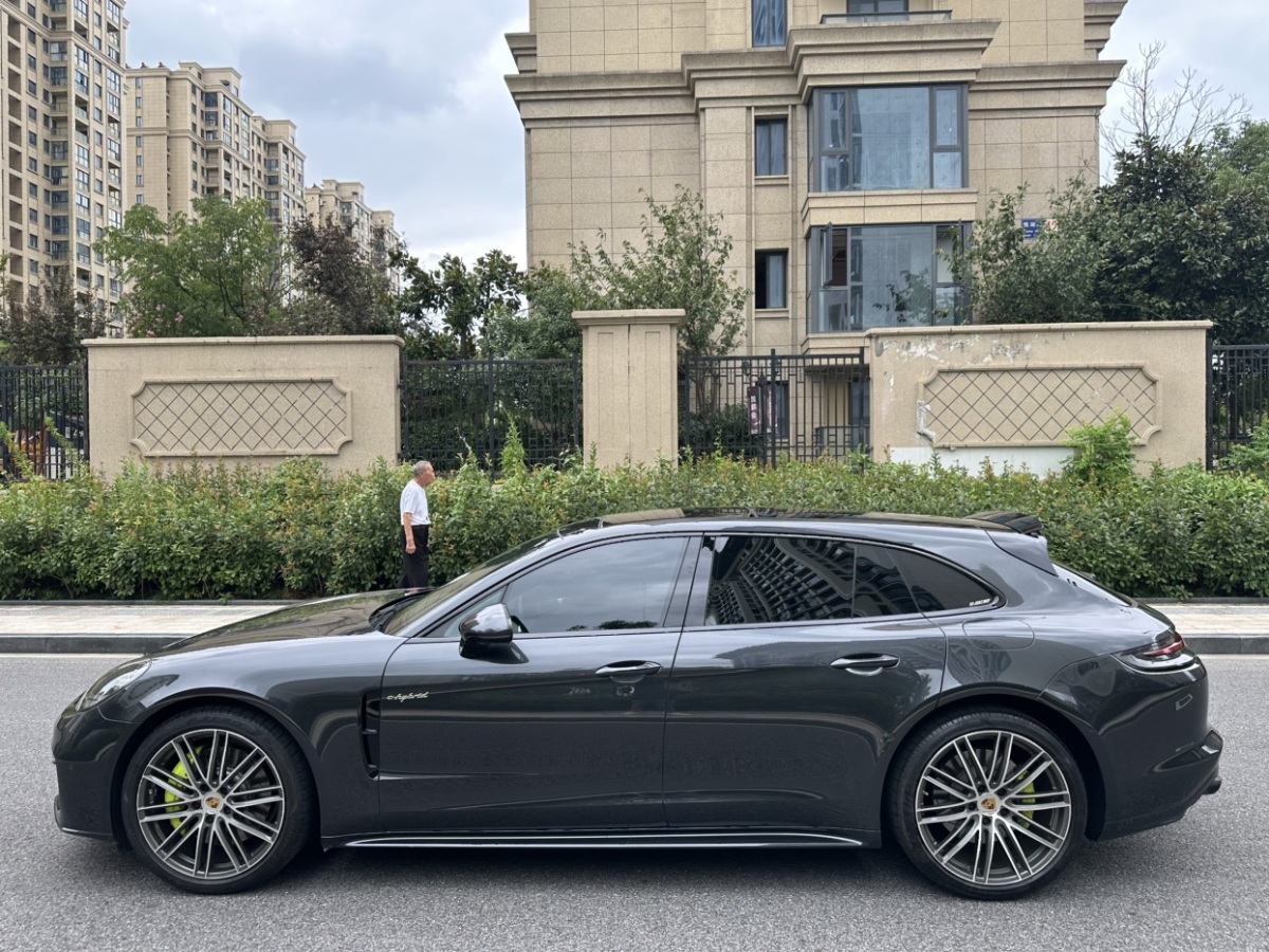 保時(shí)捷 Panamera新能源  2018款 Panamera 4 E-Hybrid 2.9T圖片