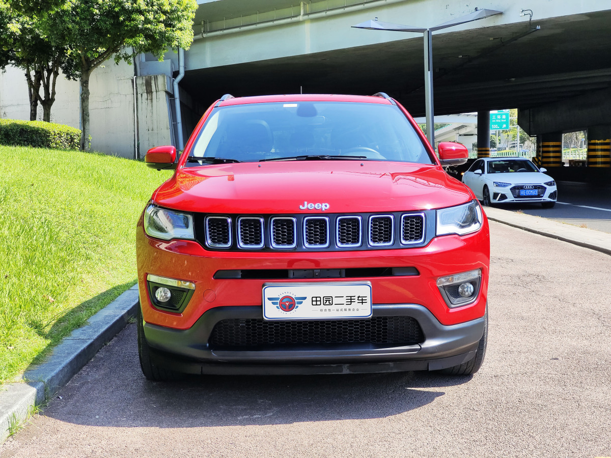 Jeep 指南者  2020款 220T 自動(dòng)精英版圖片