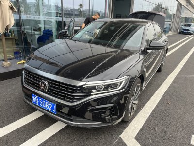 2021年11月 大众 帕萨特 330TSI 豪华版图片