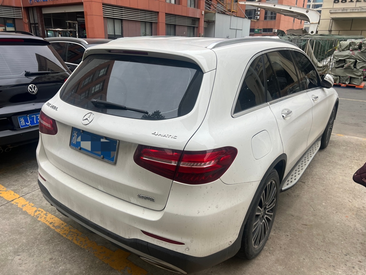 奔馳 奔馳GLC  2019款 GLC 260 4MATIC 動(dòng)感型圖片