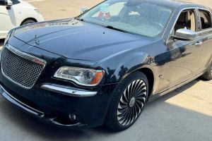 300C 克萊斯勒 