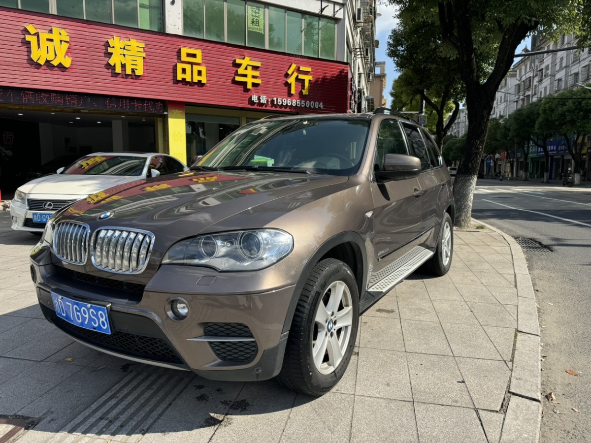 寶馬 寶馬X5  2011款 xDrive35i 領(lǐng)先型圖片