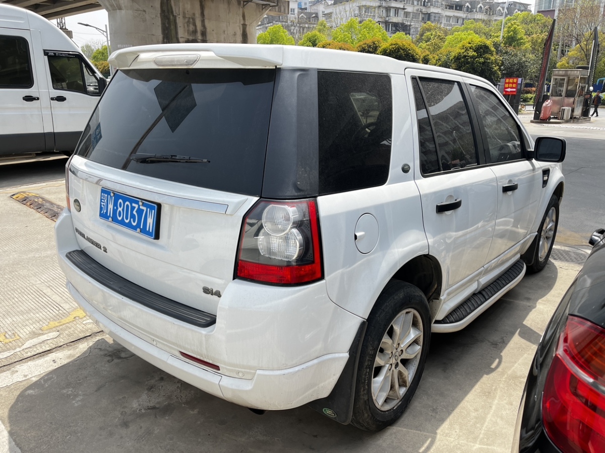 路虎 神行者2  2012款 2.0T Si4 HSE汽油版圖片
