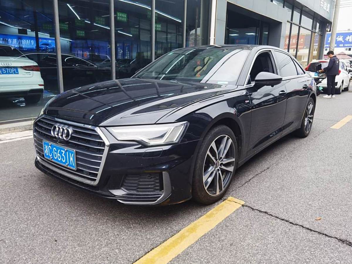 奧迪 奧迪A6L  2022款 40 TFSI 豪華動感型圖片