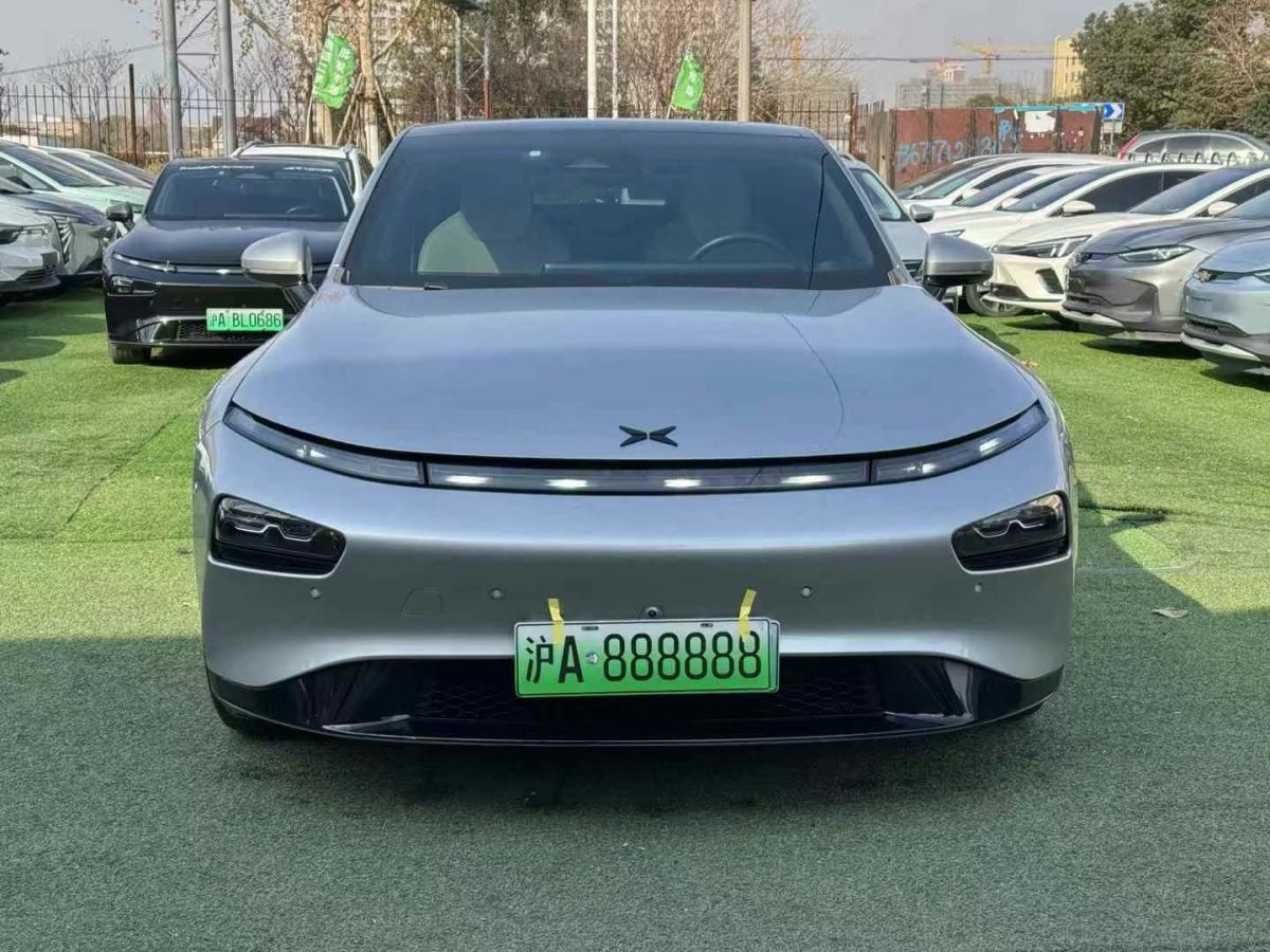 小鵬 G3  2020款 400標(biāo)準(zhǔn)續(xù)航 尊享版圖片