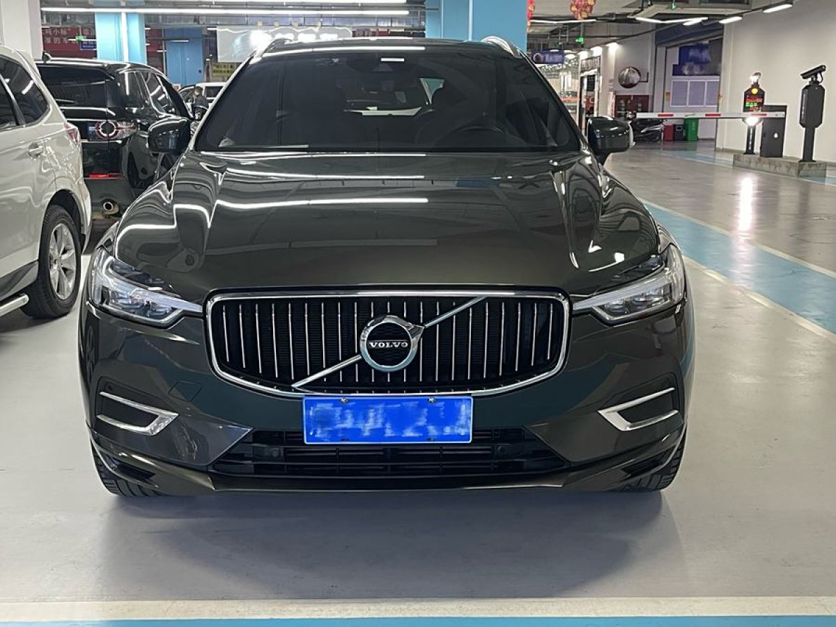 沃爾沃 XC60  2020款 T5 四驅(qū)智逸豪華版圖片