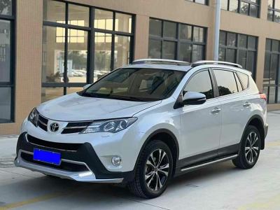 2015年4月 豐田 RAV4榮放 2.5L 自動(dòng)四驅(qū)精英版圖片