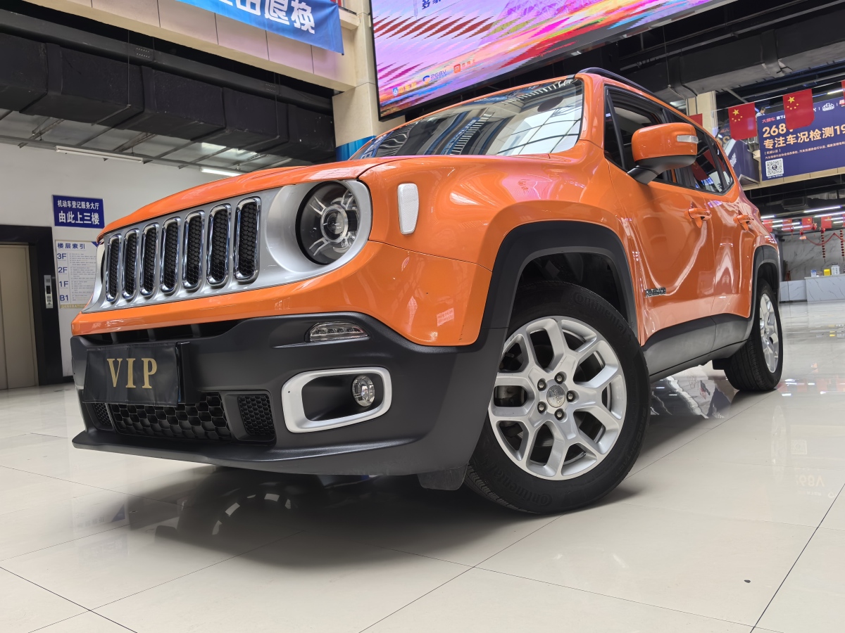 Jeep 自由俠  2017款 180T 自動(dòng)高能版圖片