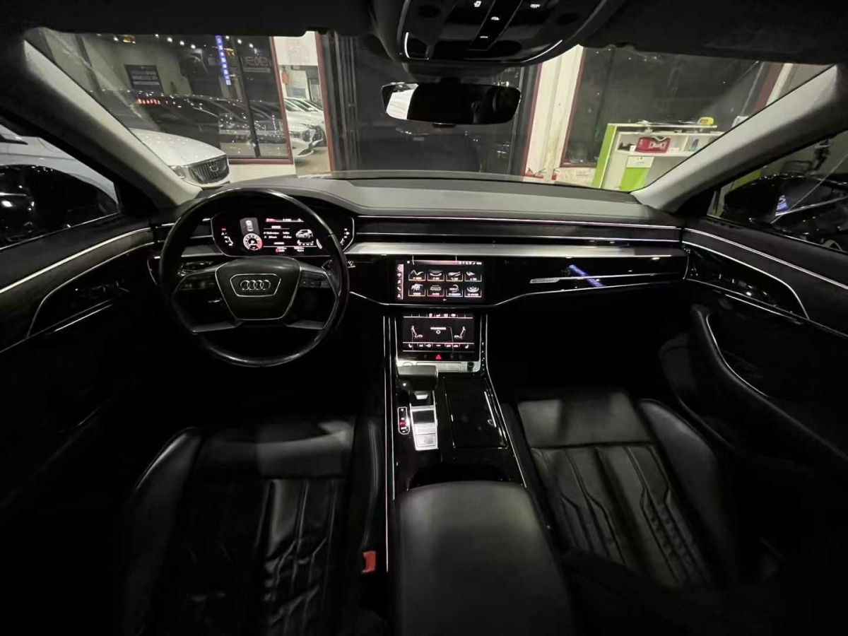 奧迪 奧迪S8  2020款 S8L 4.0TFSI quattro圖片