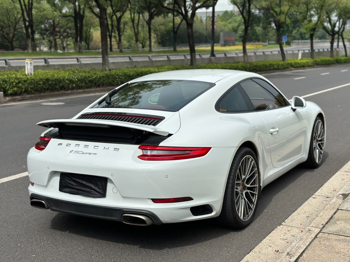 2017年7月保時(shí)捷 911  2016款 Carrera 3.0T